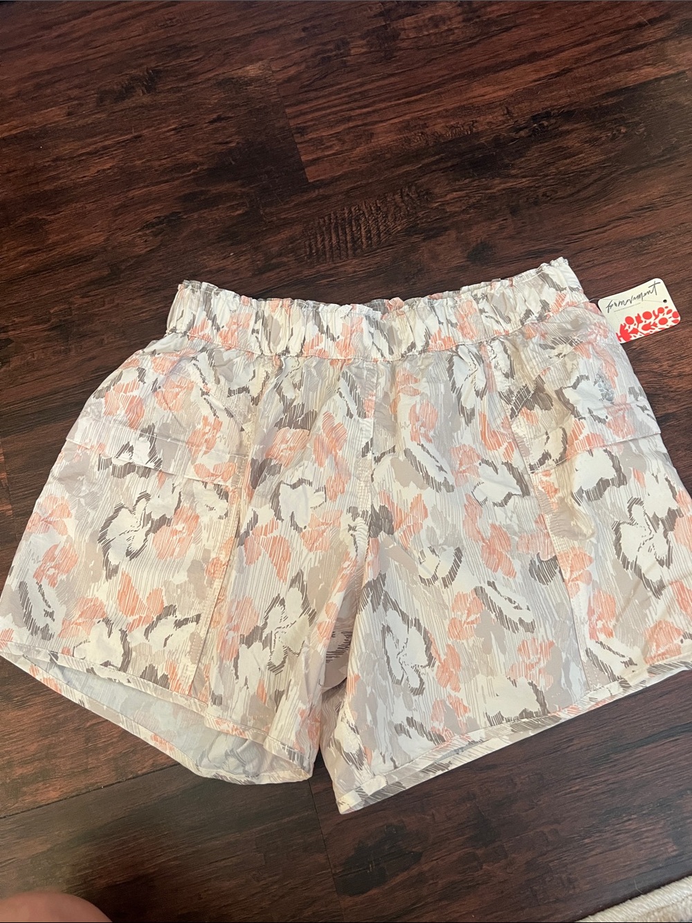 Free People Elastic-Waist light weight shorts